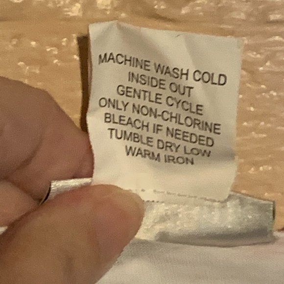 Sleeveless tank top - White with red and blue wavy line pattern 3XL - Picture 4 of 5